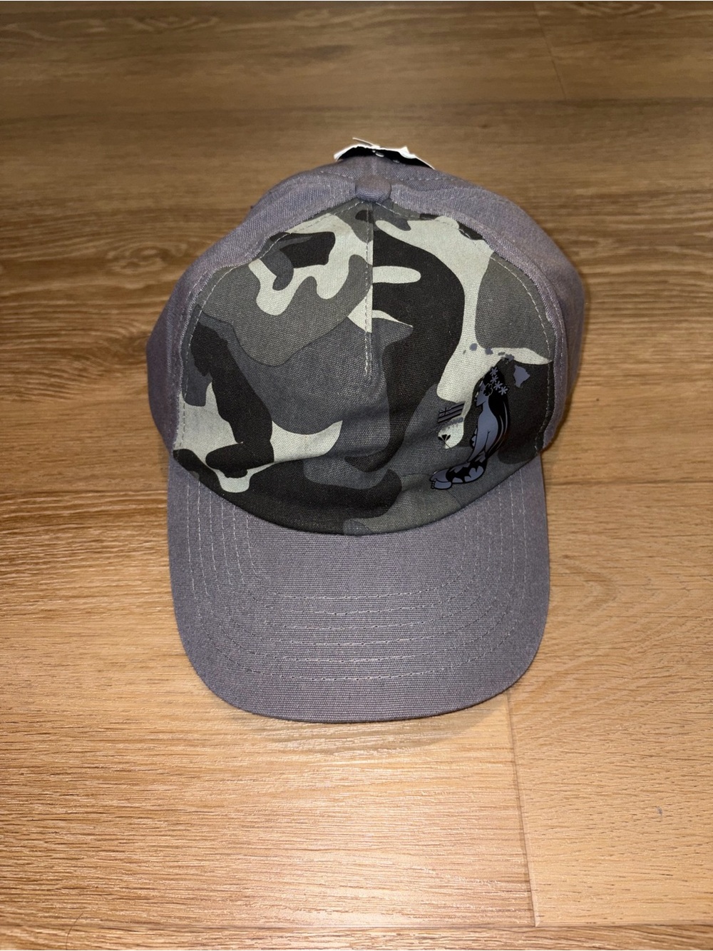 HINANO Hawaii Women’s Gray Camo Leather Strapback Hat Cap One Size New